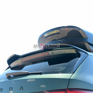 BLACKOUT EDITION. Спойлер крашенный Черный глянец для Skoda Kodiaq I поколение 2016 - 2023