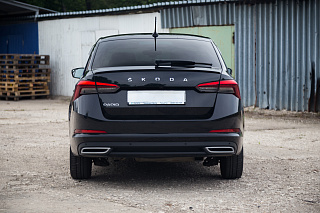 BLACKOUT EDITION. Спойлер лип крашенный Черный глянец Skoda Rapid II Gen (2020 - 2024 - по настоящее время) + УСТАНОВОЧНЫЙ КОМПЛЕКТ