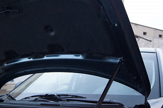 Упор капота Nissan Almera III (2013-)
