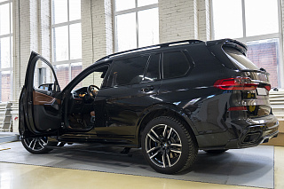 Электрические Пороги ATS для BMW X7 G07 с LED подсветкой 2018 - 2024
