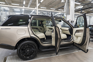 Электрические Пороги ATS для Range Rover Vogue LONG (L 460) под оригинал (2021-2024)